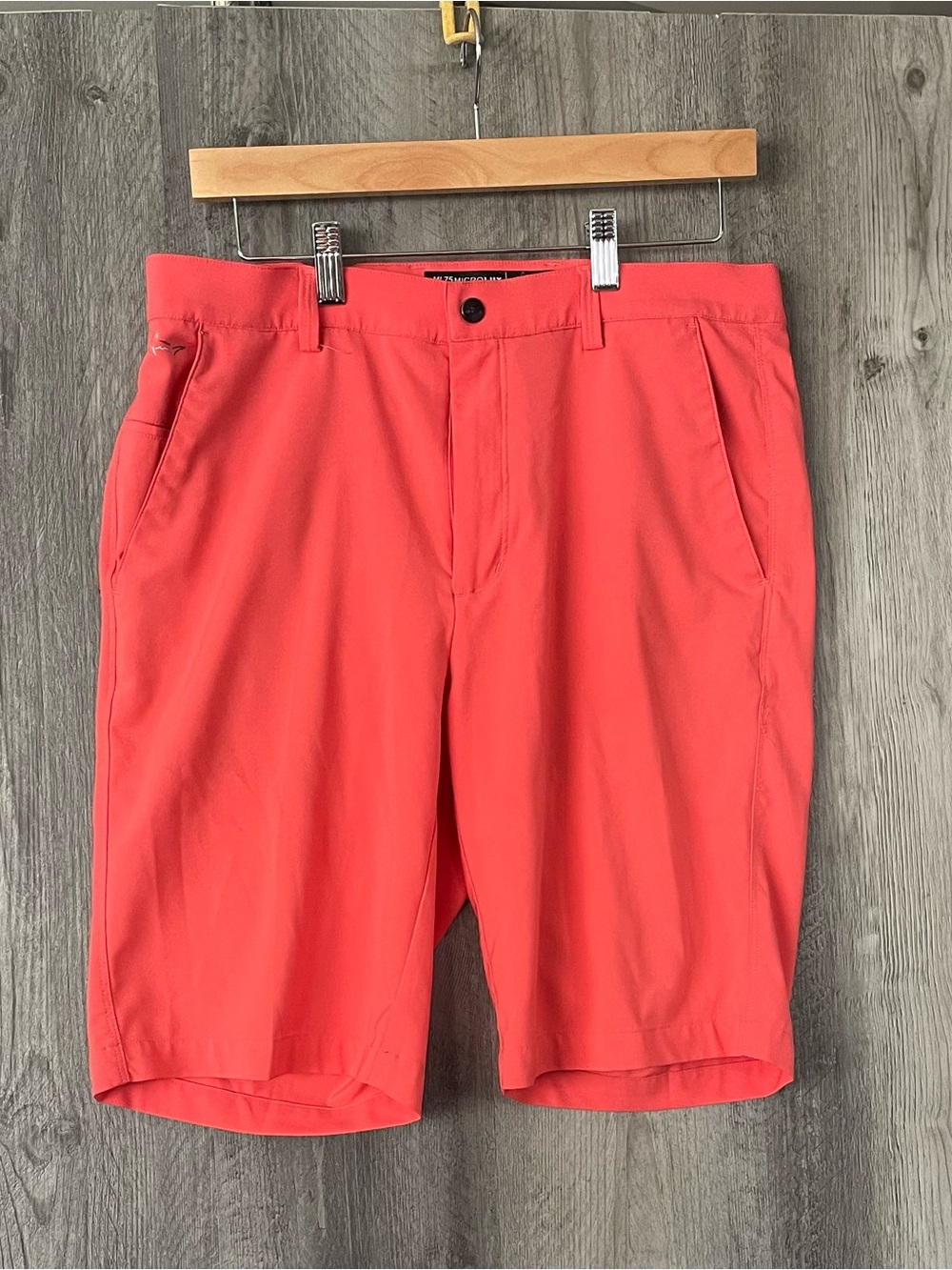 Greg Norman Collection Men's Shorts Coral